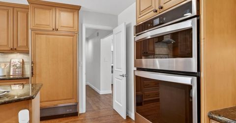5016 Olive Oak Way, Carmichael, CA 95608 Photo