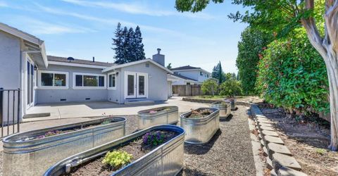 5016 Olive Oak Way, Carmichael, CA 95608 Photo