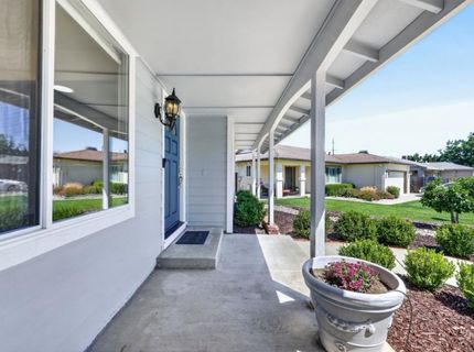 5016 Olive Oak Way, Carmichael, CA 95608 Photo