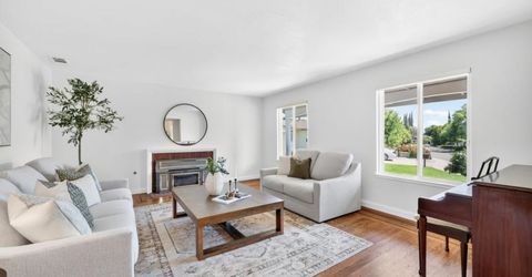 5016 Olive Oak Way, Carmichael, CA 95608 Photo