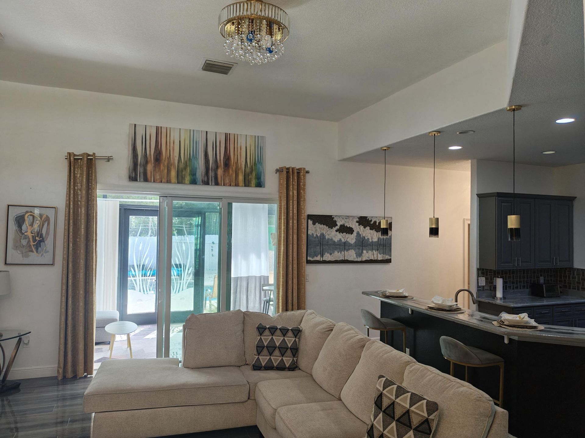 376 SW Tulip Boulevard, Port Saint Lucie, FL 34953 Photo
