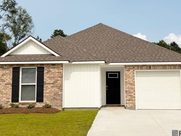 35504 Forest Manor Ave, Denham Springs, LA 70706