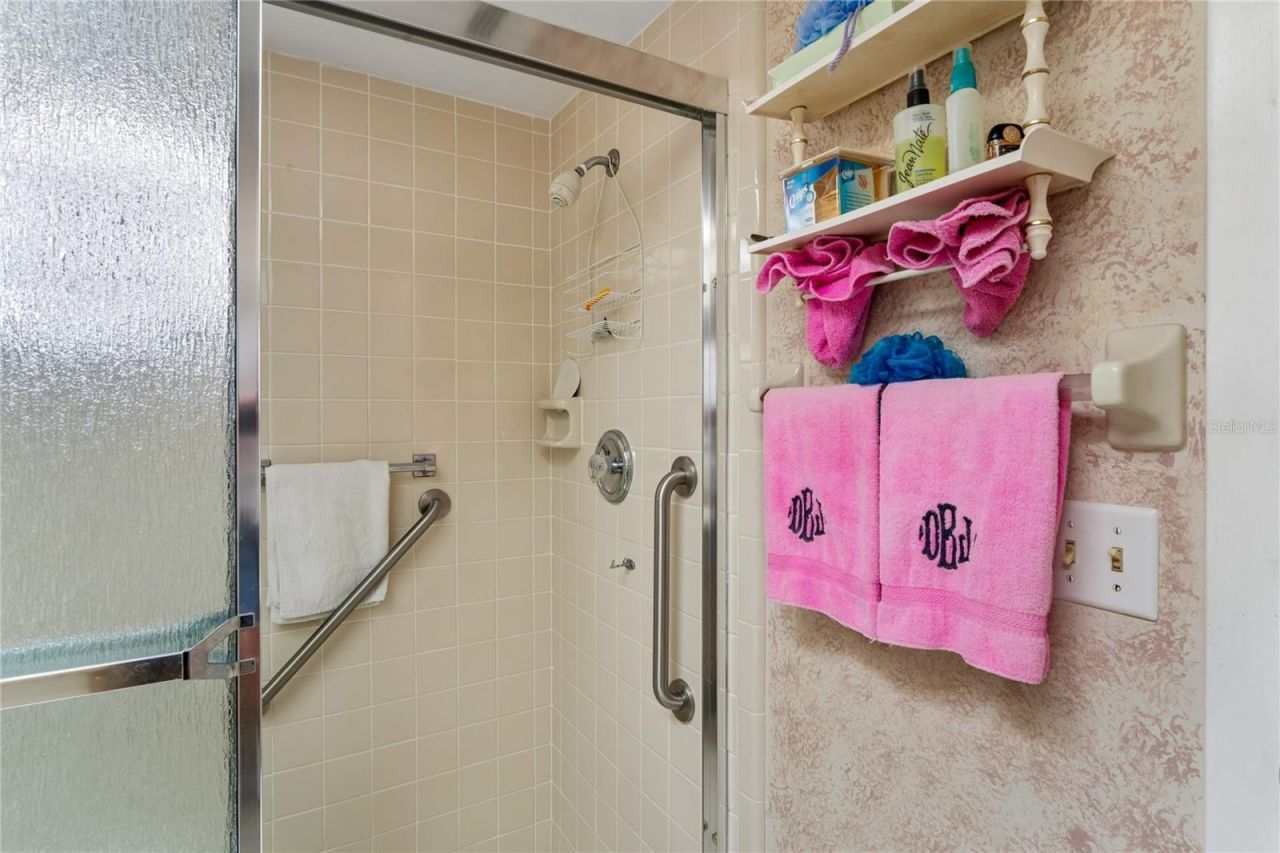 4812 S Sheffield Drive, Unit 5, New Port Richey, FL 34655 Photo