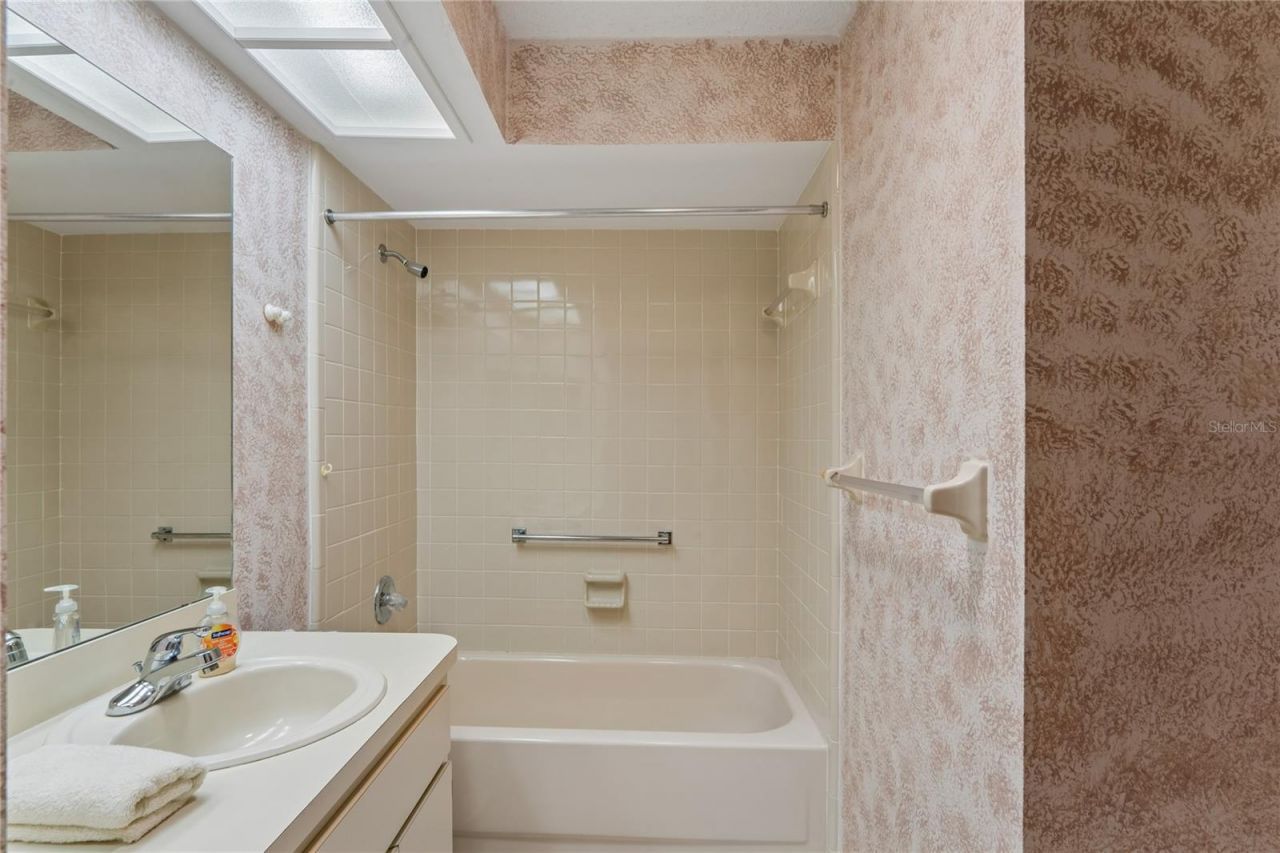 4812 S Sheffield Drive, Unit 5, New Port Richey, FL 34655 Photo