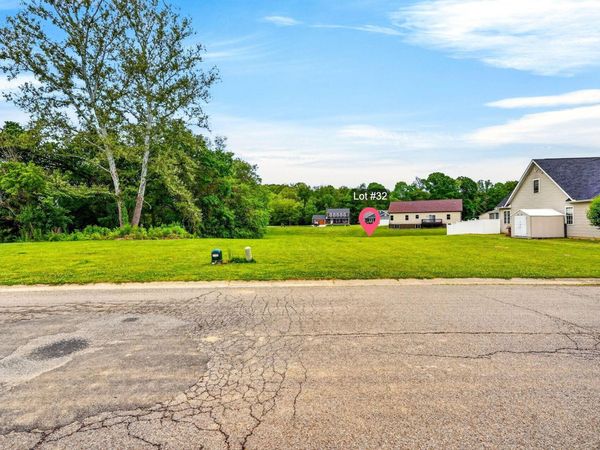 0 Hemlock Parkway , Unit LOT 32, Logan, OH 43138