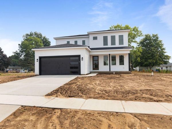 326 Blue Ash Lane, Coopersville, MI 49404
