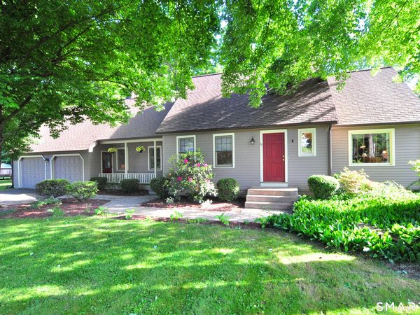 19 Hampden, Windsor, CT 06095
