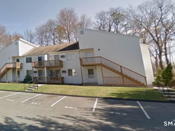 1134 Hartford, Unit 2A2, Vernon, CT 06066