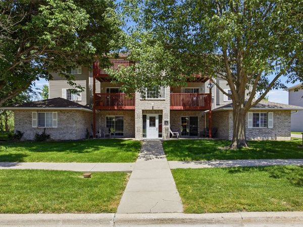 624 Kimberlite Street , Tiffin, IA 52340