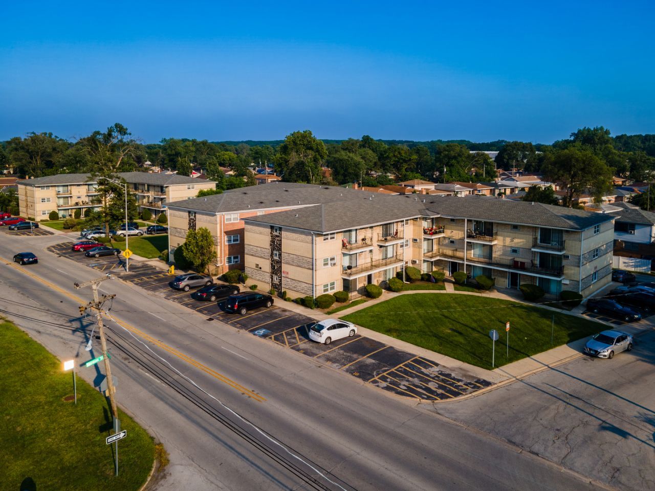 1025 - 49 W Vermont Street , Calumet Park, IL 60827