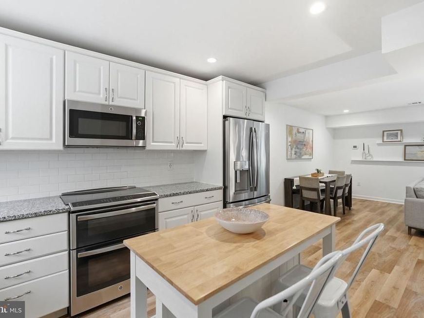 8901 Battery Place, Unit 34, Bethesda, MD 20814 Main Photo