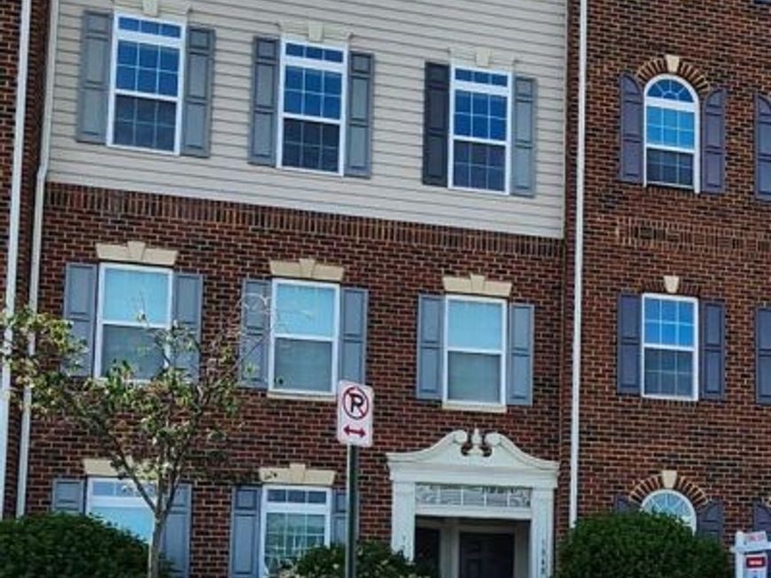 304 B Mill Pond Road, Frederick, MD 21701 Main Photo