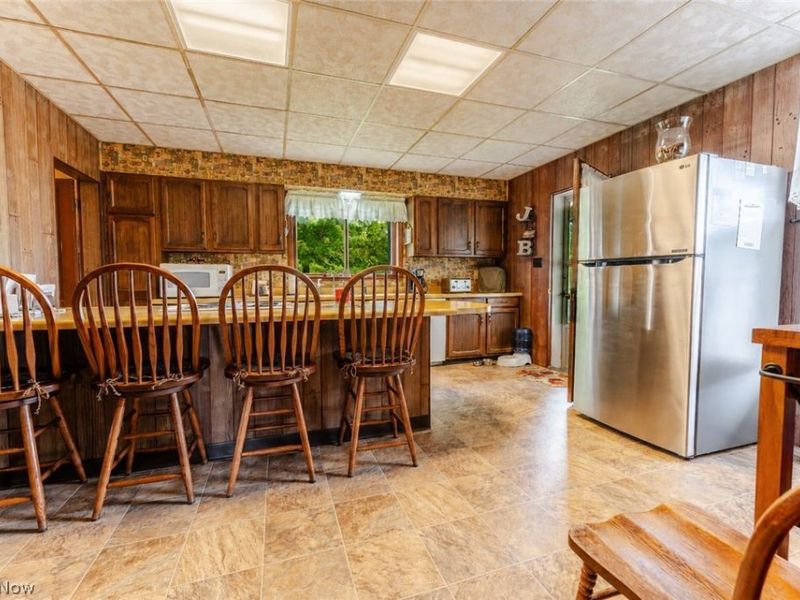 6587 Barkley Road, Uhrichsville, OH 44683 Photo 17