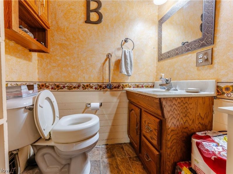 6587 Barkley Rd Road, Uhrichsville, OH 44683 Photo 28