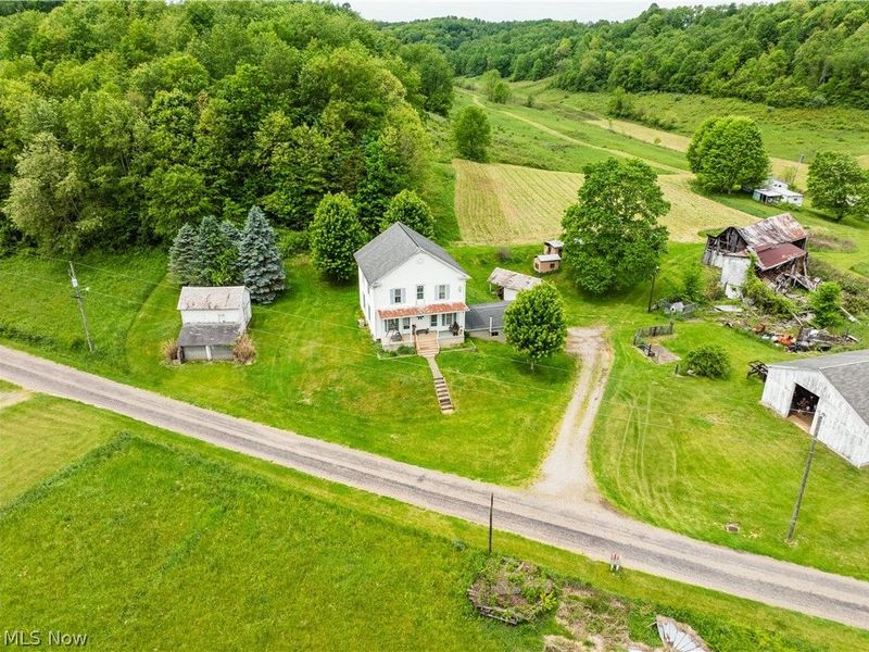 6587 Barkley Rd Road, Uhrichsville, OH 44683 Photo 4