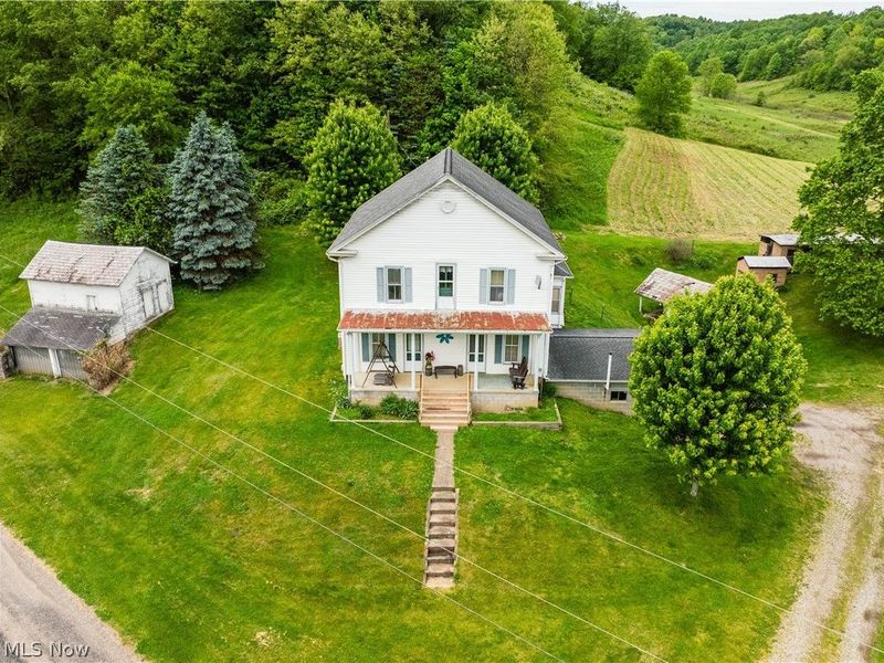 6587 Barkley Road, Uhrichsville, OH 44683 Photo 5