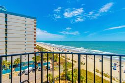 1605 S Ocean Blvd.  photo 4