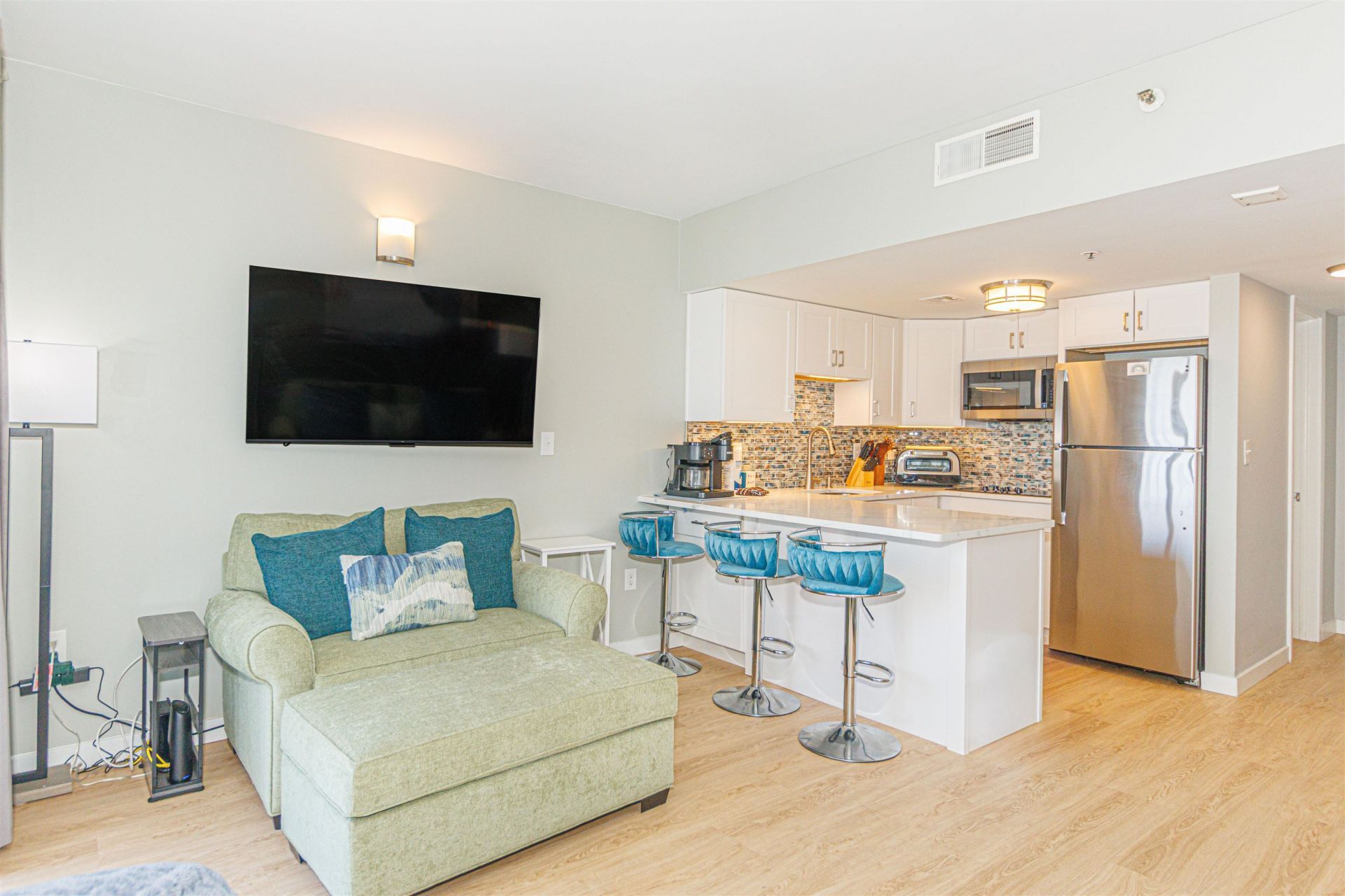 1605 S Ocean Blvd.  Photo 8