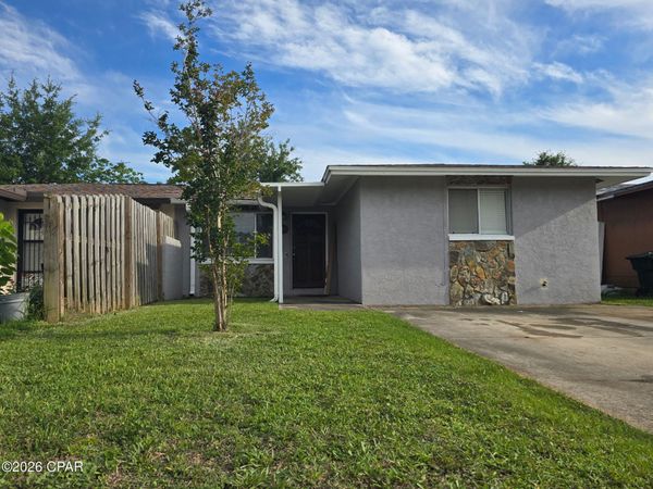 1029 Bradley Circle , Lynn Haven, FL 32444