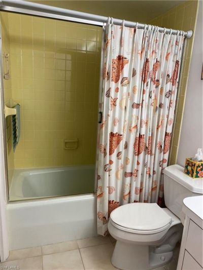 3 Bluebill Ave , Unit 410, Naples, FL 34108 Photo