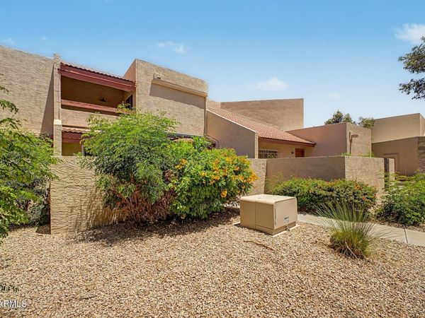 13824 N 41ST Lane, Phoenix, AZ 85053
