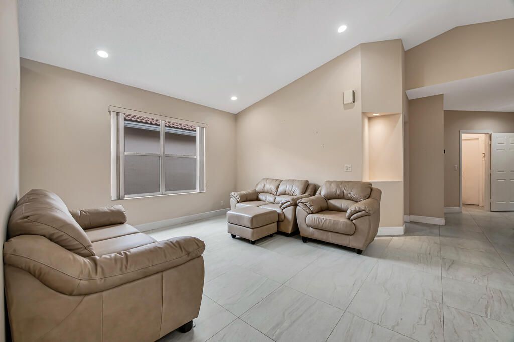 9529 Cherry Blossom Terrace, Boynton Beach, FL 33437 Photo