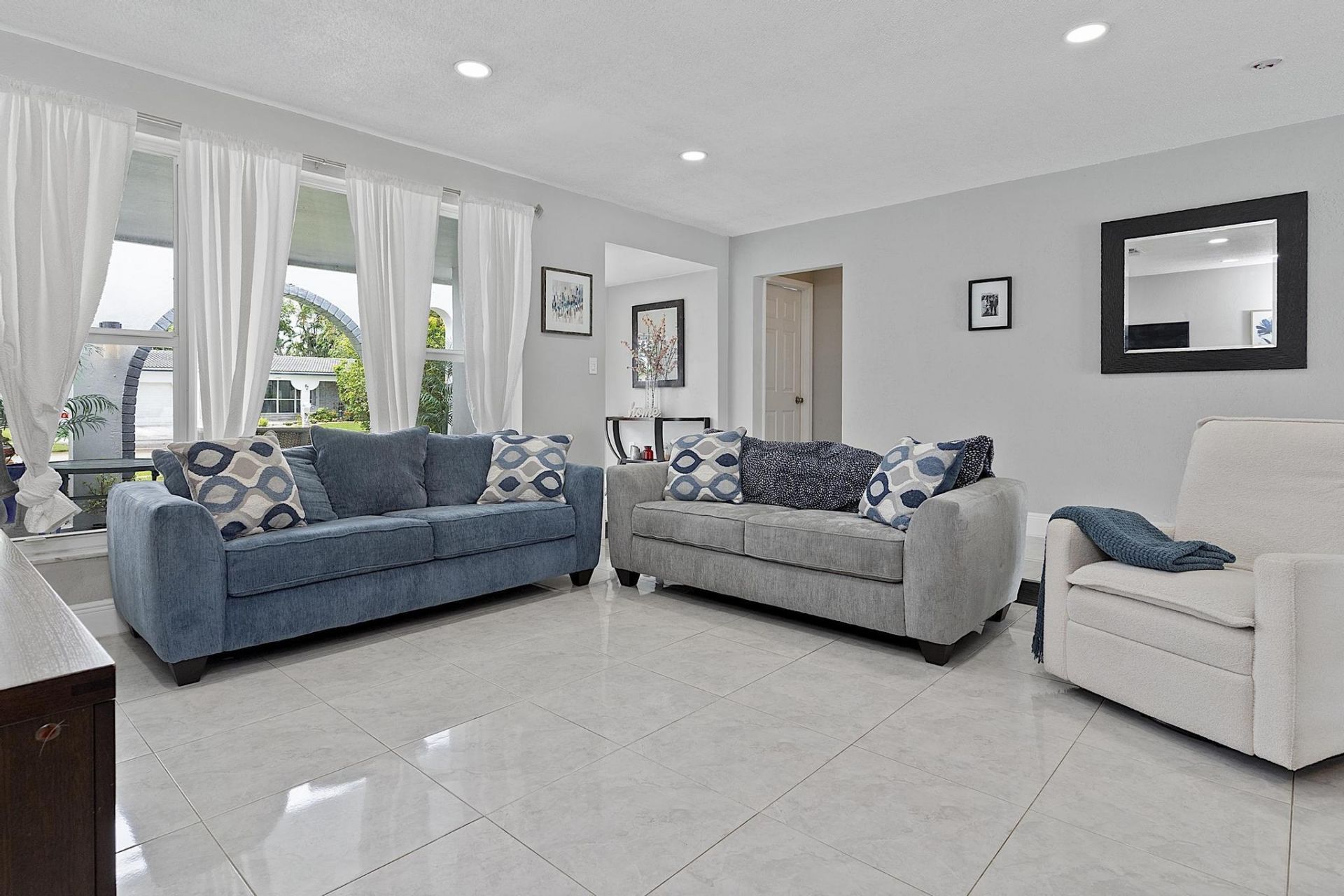 10476 NW 3rd Street, Plantation, FL 33324 Photo