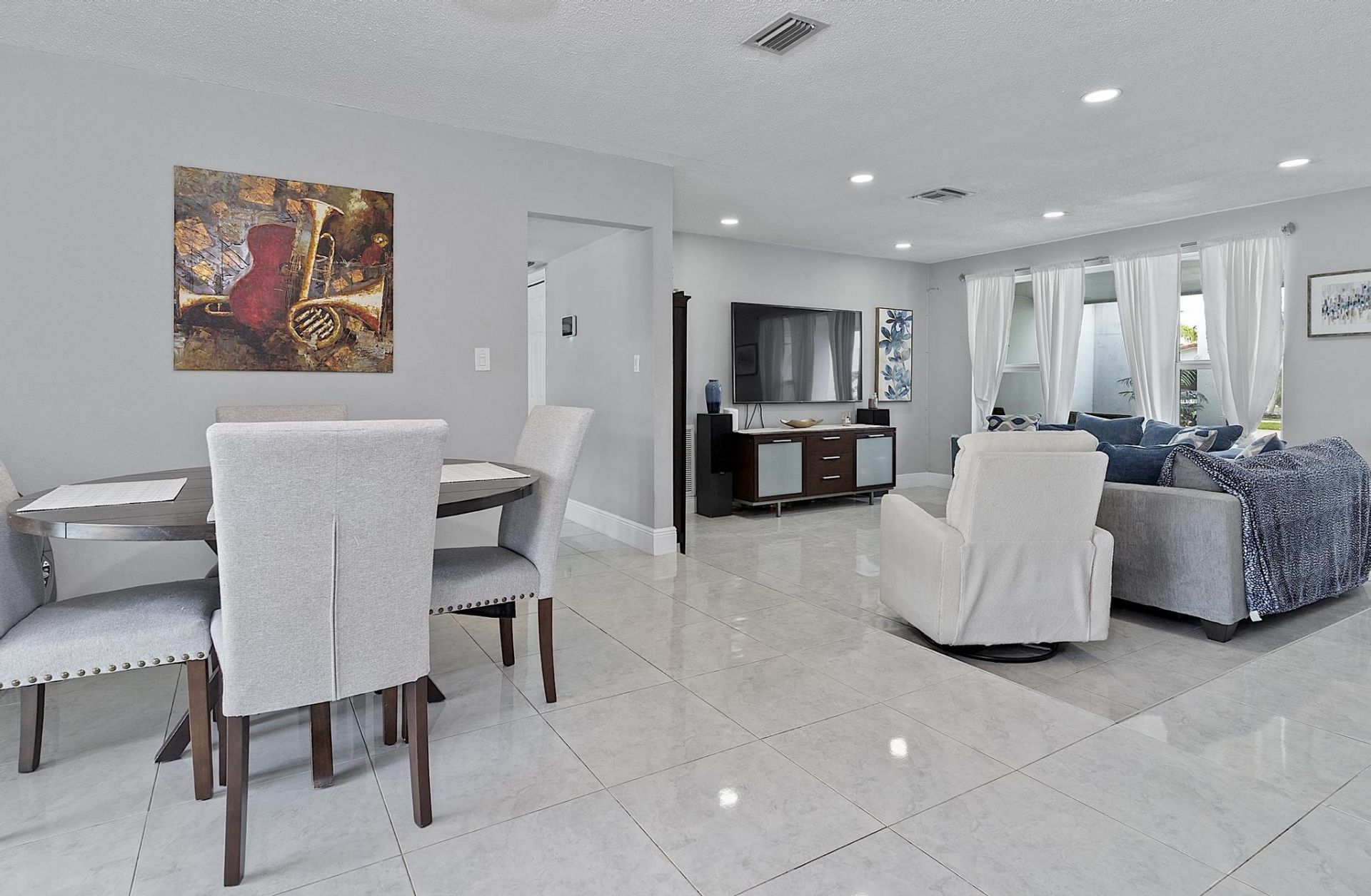 10476 NW 3rd Street, Plantation, FL 33324 Photo
