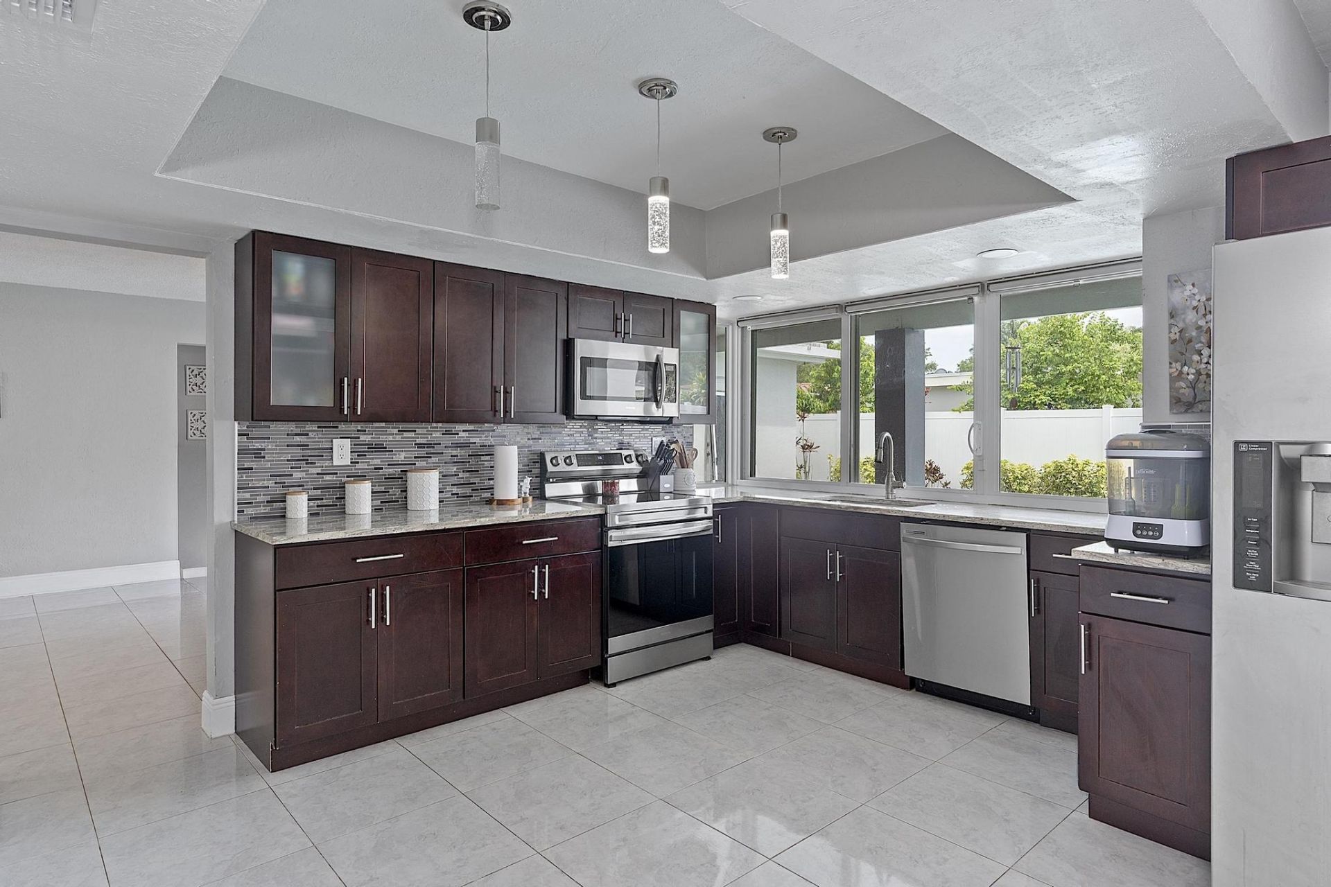 10476 NW 3rd Street, Plantation, FL 33324 Photo