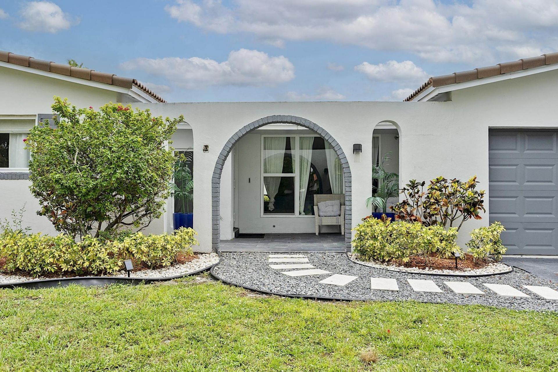 10476 NW 3rd Street, Plantation, FL 33324 Photo