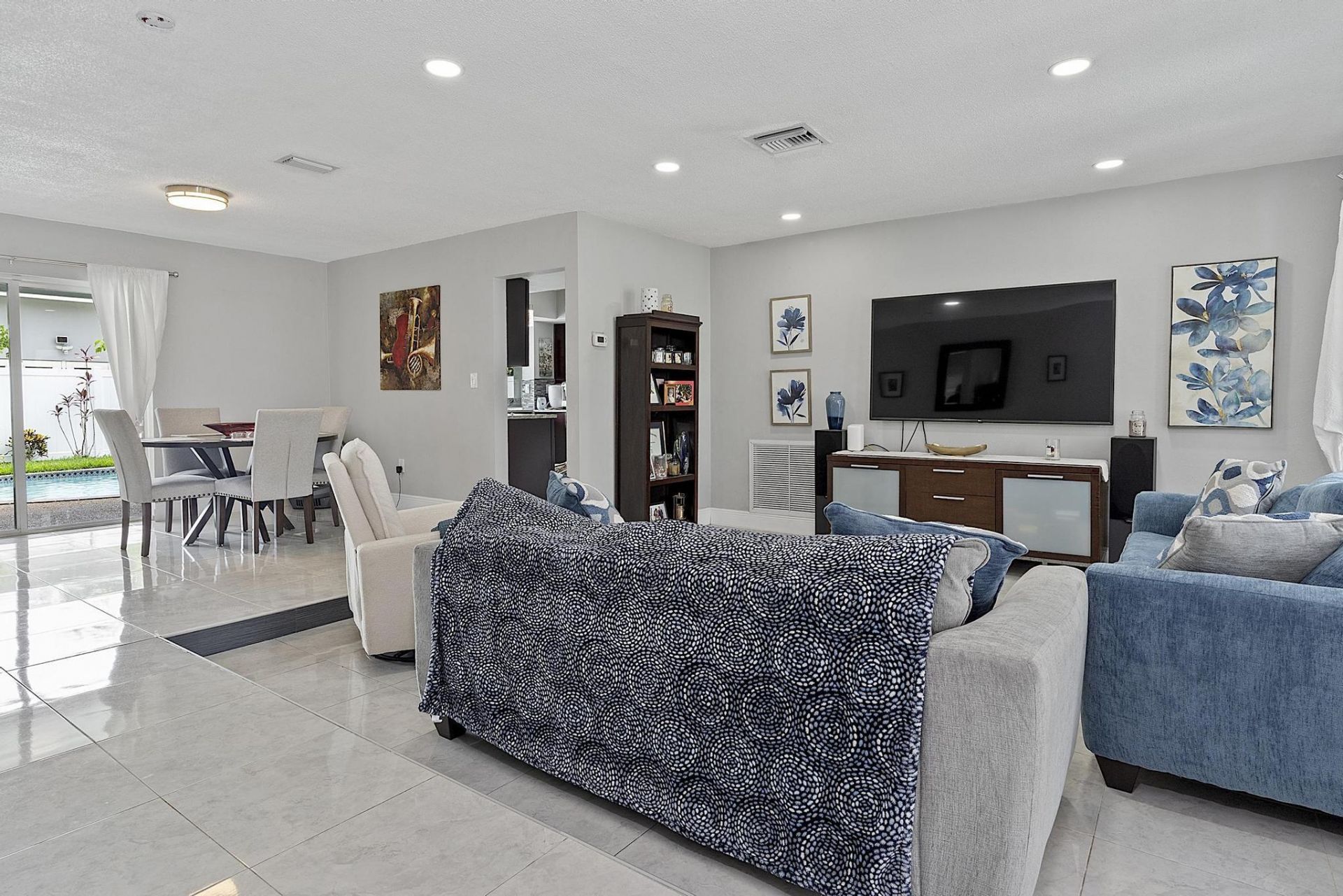 10476 NW 3rd Street, Plantation, FL 33324 Photo