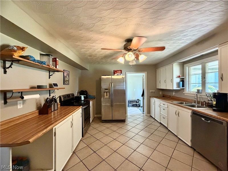 1255 Oakwood Avenue, East Liverpool, OH 43920 Photo 14
