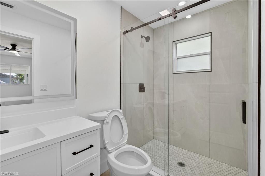 18521 Phlox Dr, Fort Myers, FL 33967 Photo