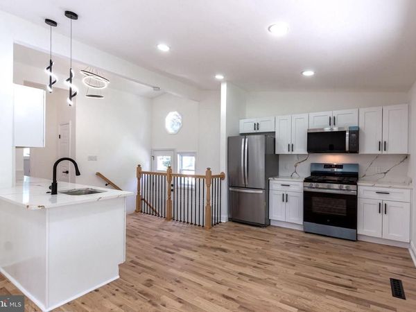8206 ARROWHEAD ROAD , PIKESVILLE, MD 21208