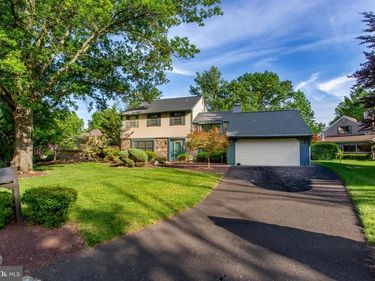 19 SETON HILL COURT , SOUTHAMPTON, PA 18966