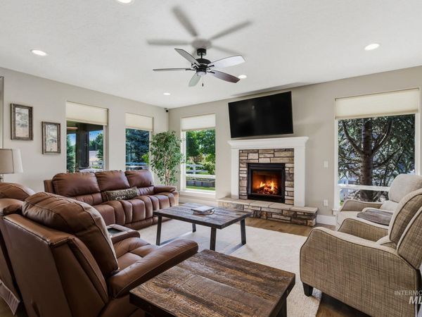 2162 N Payette River Way, Eagle, ID 83616