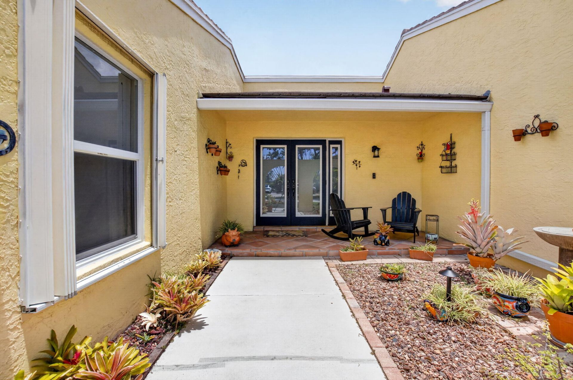 2305 SW 23rd Cranbrook Drive, Boynton Beach, FL 33436 Photo