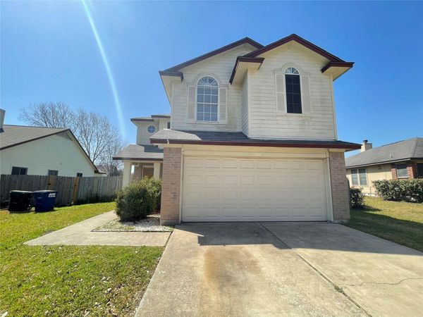 110 Cotton Creek WAY , Hutto, TX 78634