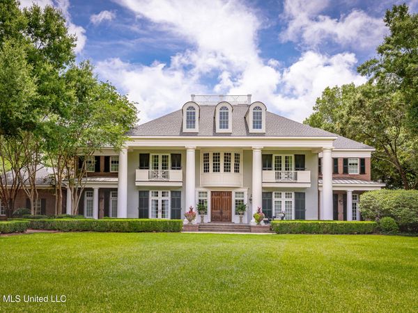120 Knapp Road, Ocean Springs, MS 39564