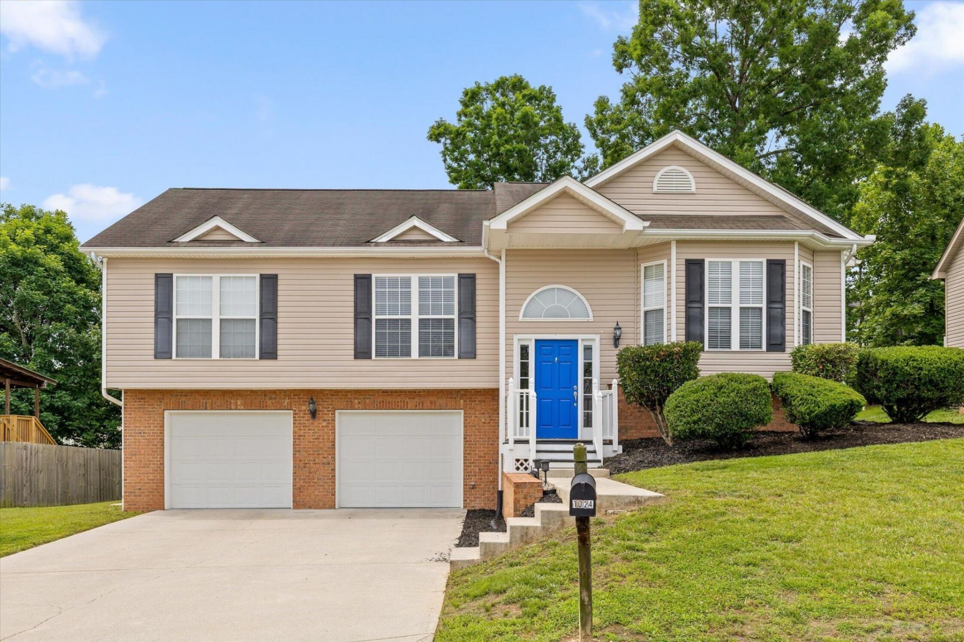 1024 Ryan Ridge Road , Unit 18, Soddy Daisy, TN 37379 Main Photo