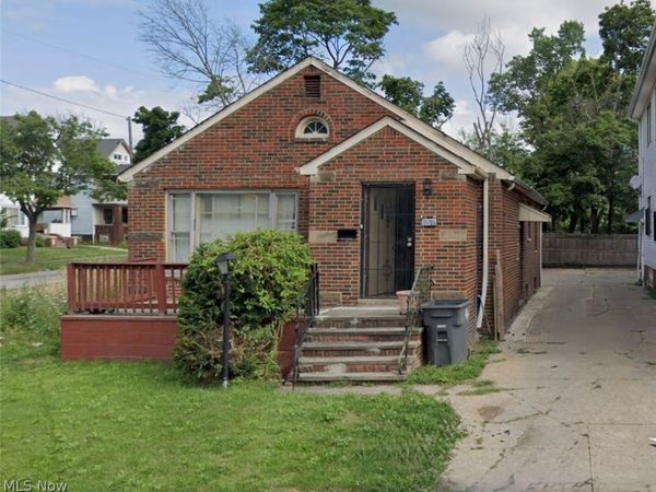 11705 Farringdon , Cleveland, OH 44105