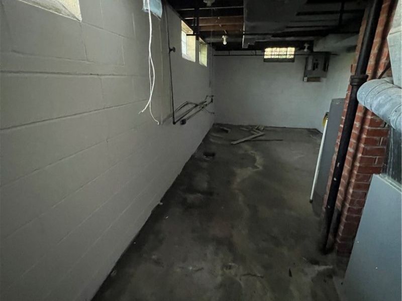11705 Farringdon, Cleveland, OH 44105 Photo 11