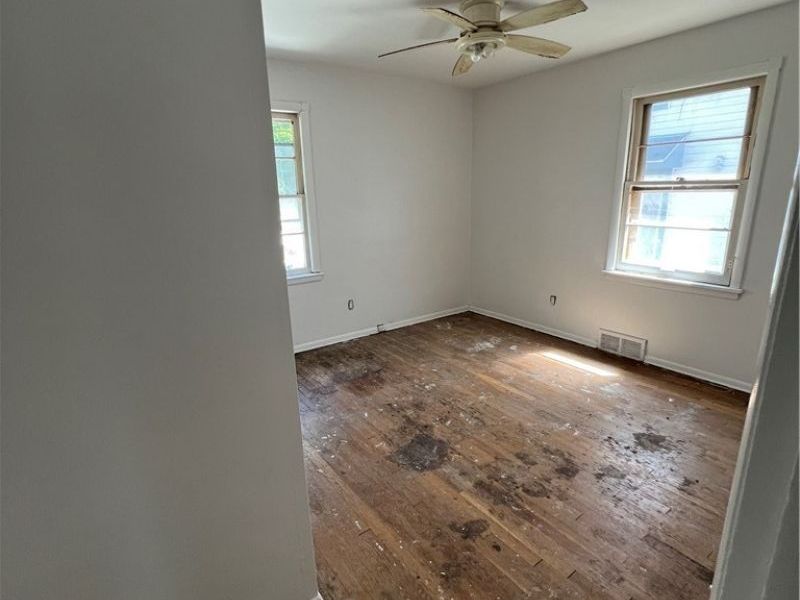 11705 Farringdon, Cleveland, OH 44105 Photo 13