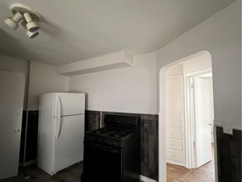 11705 Farringdon, Cleveland, OH 44105 Photo 5