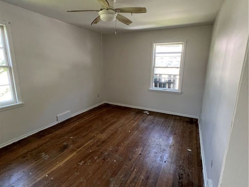 11705 Farringdon, Cleveland, OH 44105 Photo 8