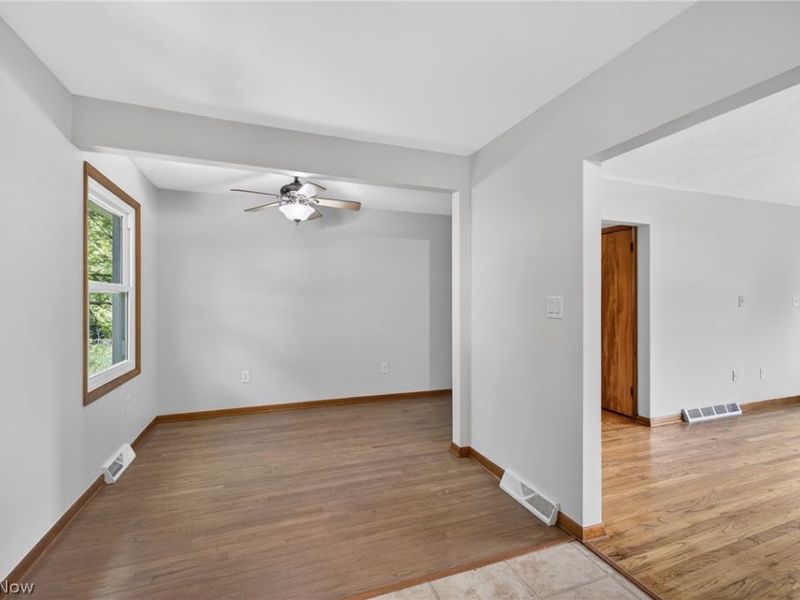 5535 Chestnut Street, Mentor on the Lake, OH 44060 Photo 24