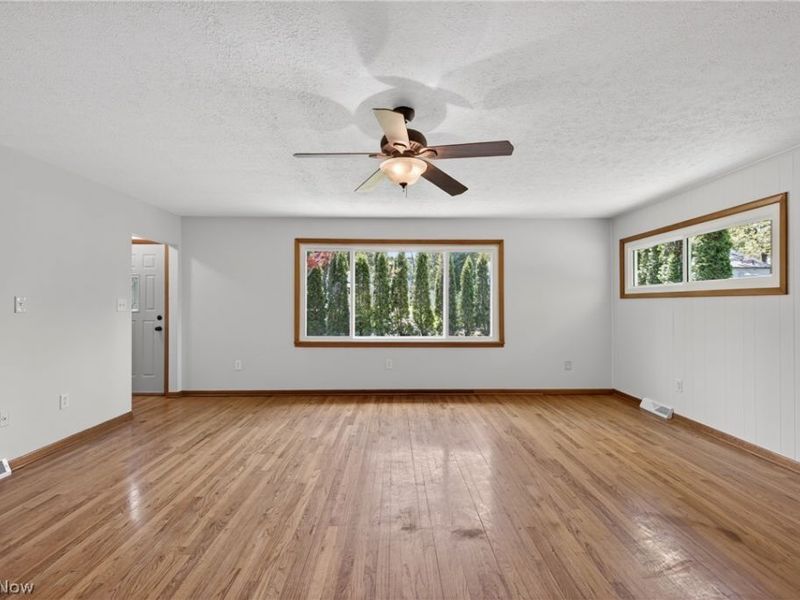 5535 Chestnut Street, Mentor on the Lake, OH 44060 Photo 28