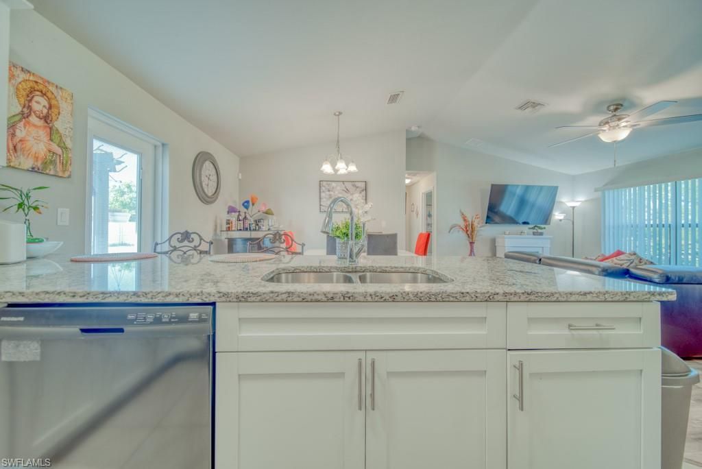 520 Wilmington Pkwy , Cape Coral, FL 33993 Photo