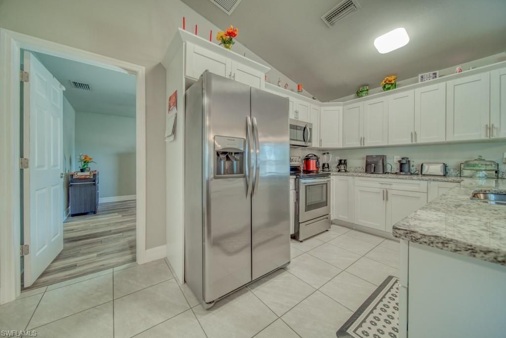 520 Wilmington Pkwy , Cape Coral, FL 33993 Photo