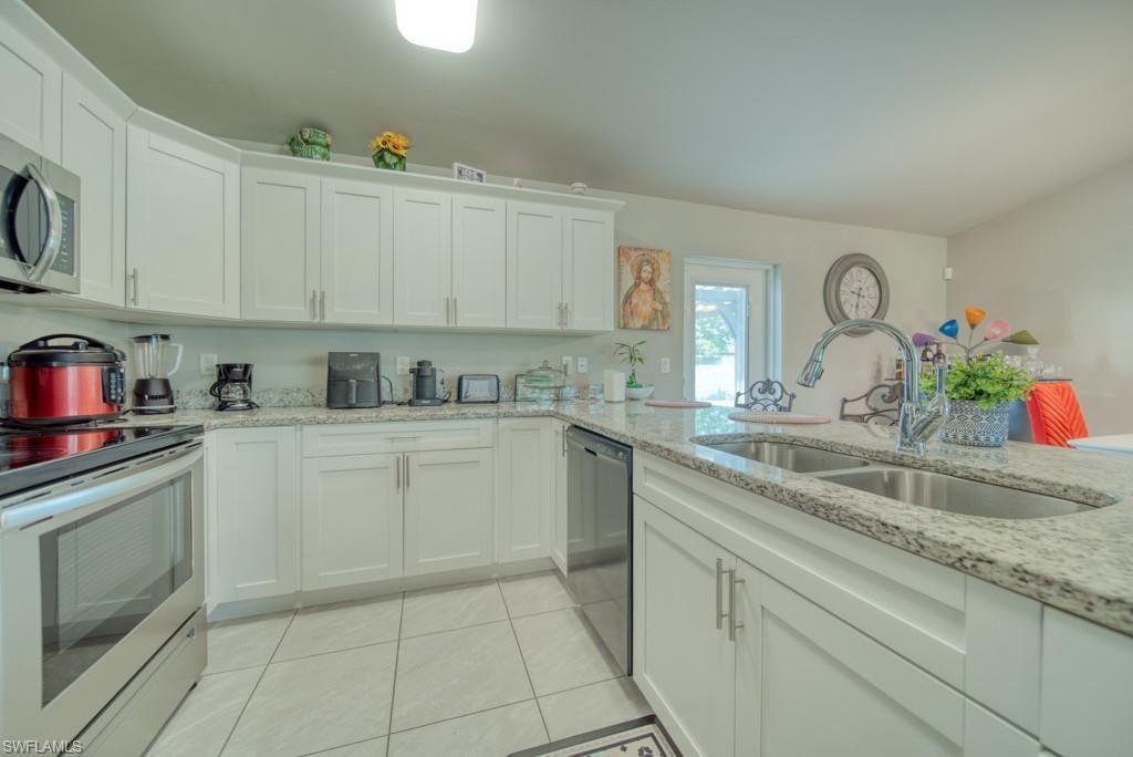 520 Wilmington Pkwy , Cape Coral, FL 33993 Photo